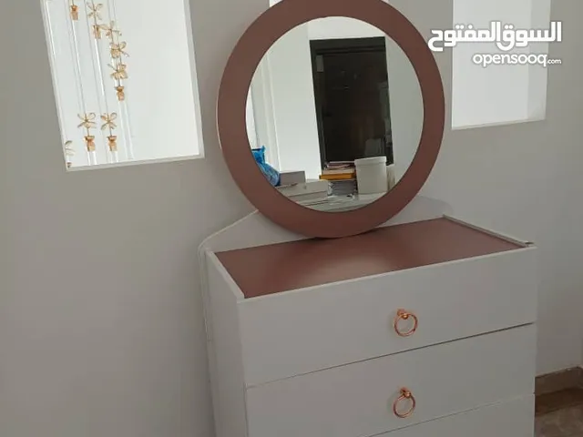 غرفه نوم فرديه درجه اولي للبيع 1000د