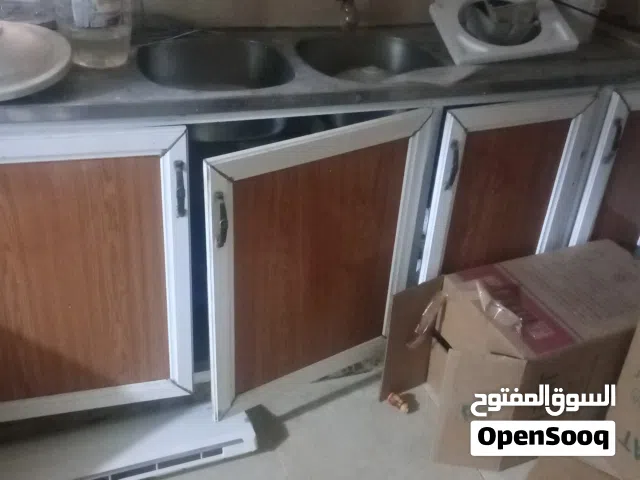 خزانة مطبخ
