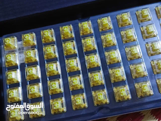 سويجات اللون اصفر كريمي من AKKO V3 العدد 45 سويج مقاوم للغبار العمر الافتراضي 60 مليون