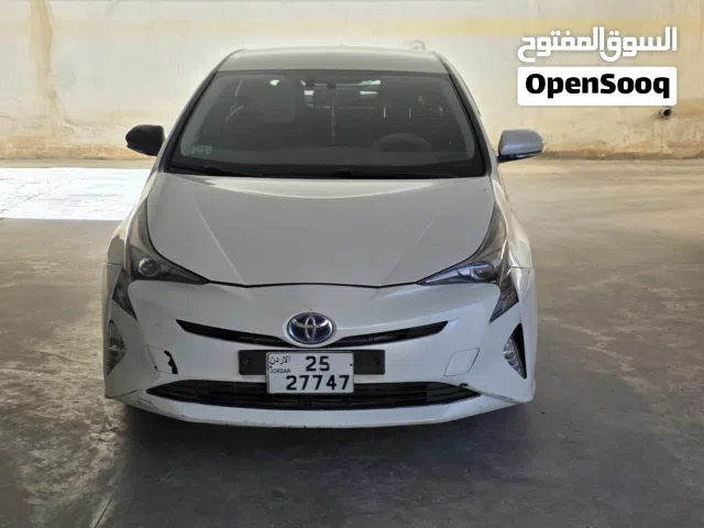 2016 تويوتا بريوس Prius