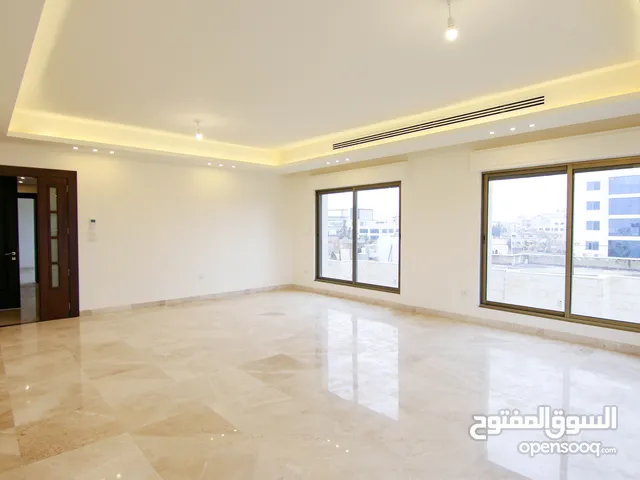 240m2 3 Bedrooms Apartments for Sale in Amman Jabal Amman