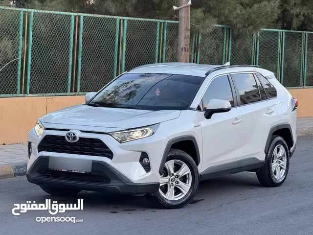 TOYOTA RAV4 2019 وارد خليجي بحالة الوكالة