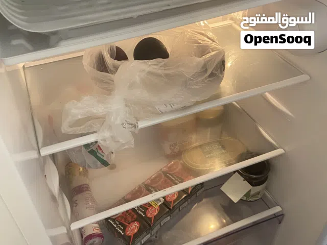 ثلاجه ميني بار تستعما طفيف جدا زيرو