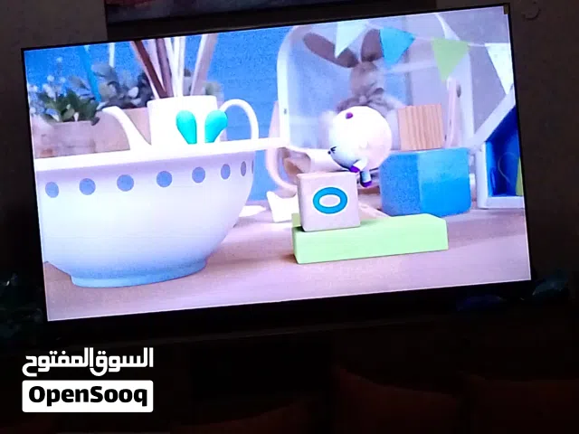 للبيع تلفزيون 65 بوصه سمارت