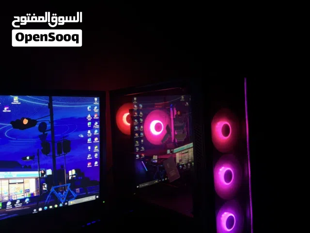 بي سي قيمنق مع شاشة