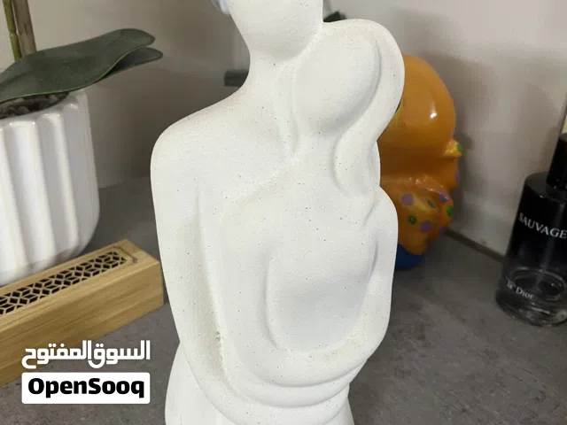 Statue of a couple