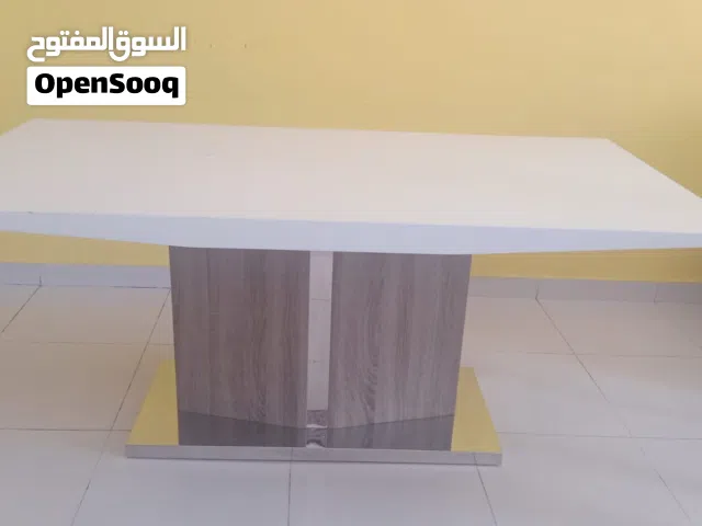 Beautiful dining table, 6 chairs and elegant coffee table