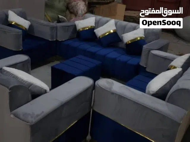 اطقم كنب جديد تفصول على حسب الطلب والمقاسات جميع الاشكال والالوان متوفره السعر 120الف ريال يمني