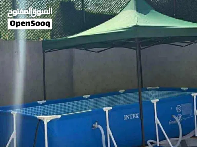 بركة سباحة للعيلة 4.5*2.20 متر مع فلترها وغطا ومتوفر مظلة حماية للبركة سهلة الفك والتركيب