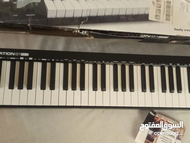 M-Audio Keystation 61 MK3 61-Key USB-Powered MIDI Controller ميدي كيبورد كيستيشن 61 + ستاند بيانو