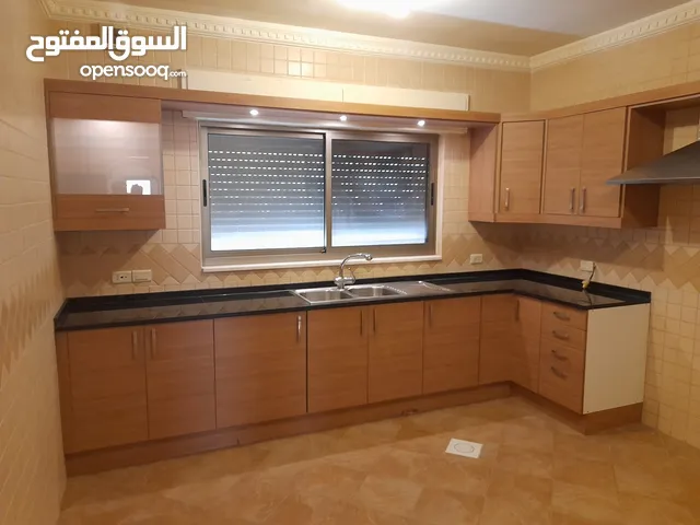 210 m2 3 Bedrooms Apartments for Rent in Amman Deir Ghbar