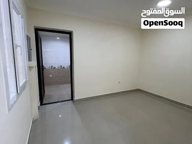 180 m2 1 Bedroom Apartments for Rent in Sharjah Al Mamzar