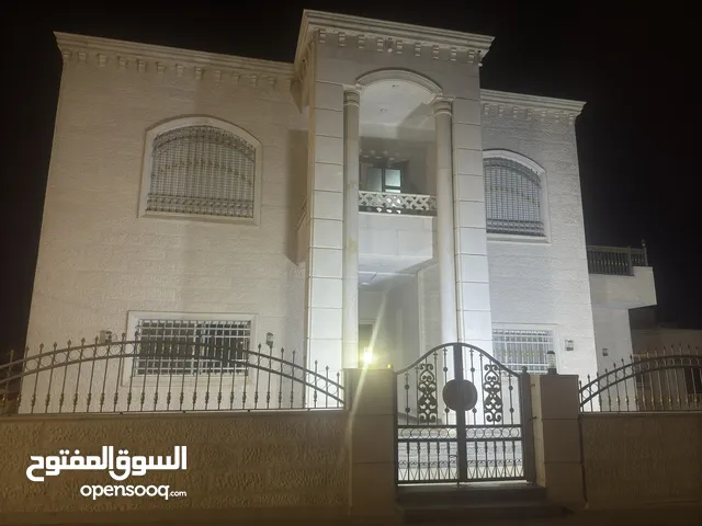 300 m2 5 Bedrooms Villa for Sale in Ramtha Romtha