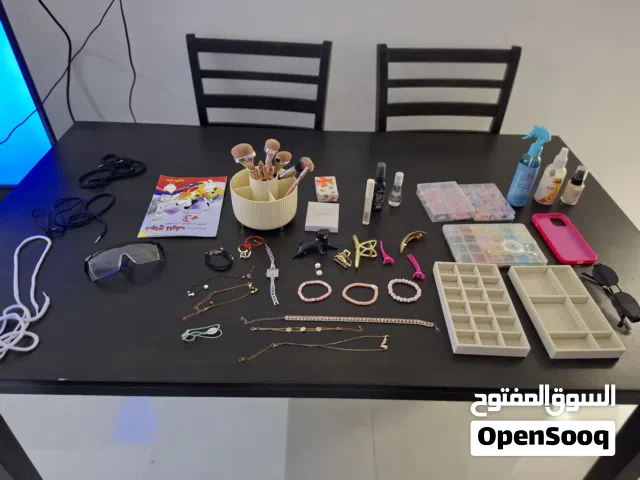 make up organizers ,jewleries, bracelate beads ,fake nails, science eye protection and other items