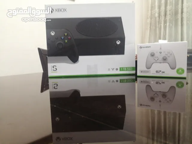 XBOX Series s استعمال طفيف مع كفالة