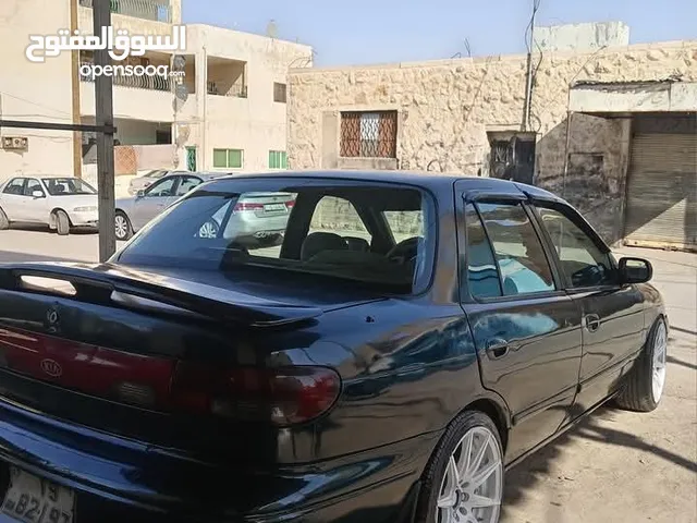 Used Kia Sephia in Jerash