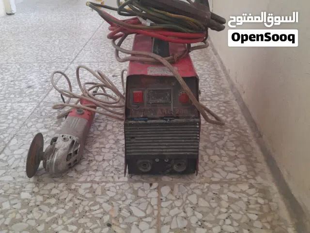 ماكنة حداده مع كوسره