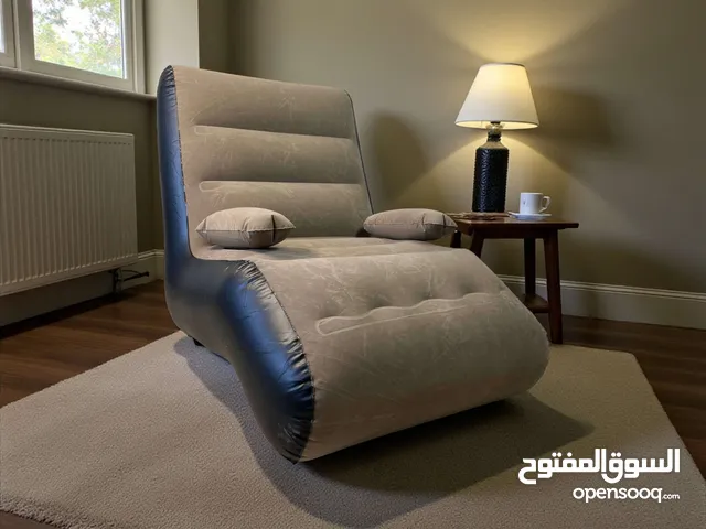 مقعد هوائي بتصميم عصري يمنحك جلسة مريحة وينتفخ بثواني فقط