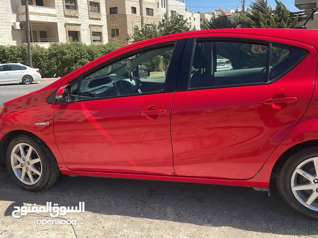 Used Toyota Prius in Amman