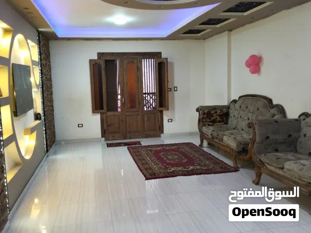 شقه للبيع في شارع صلاح الدين السيوف العمومي