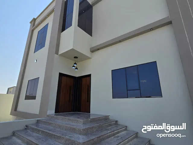 264 m2 4 Bedrooms Townhouse for Sale in Al Batinah Sohar