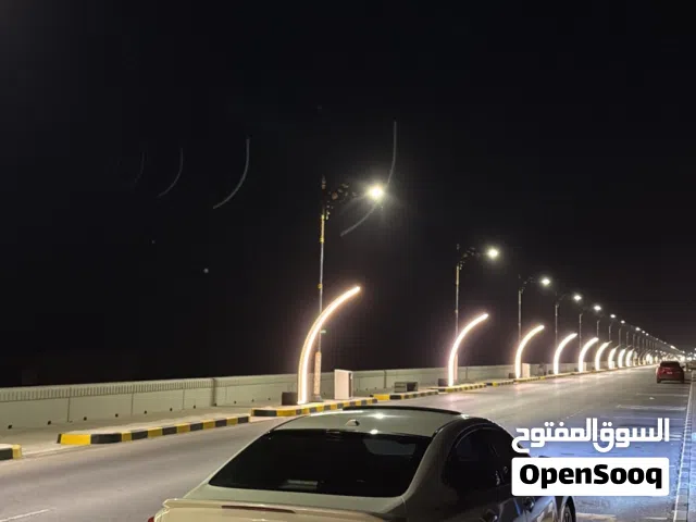 2016 نيسان التيما SL