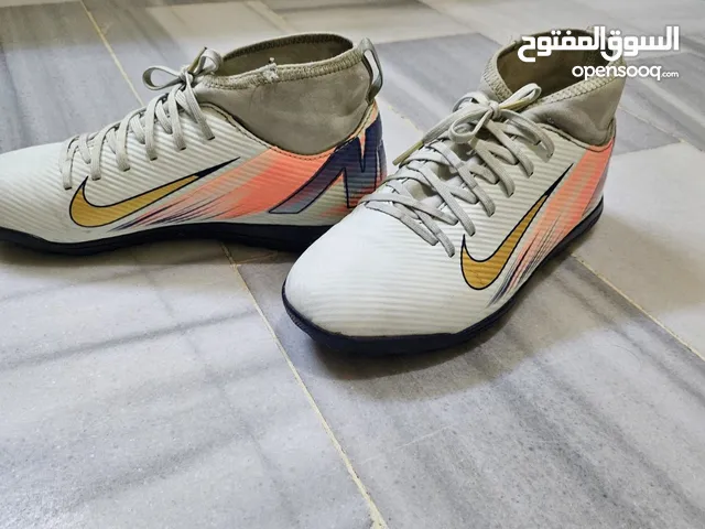 38.5 Sport Shoes in Zarqa