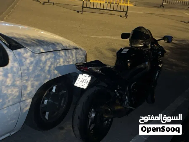 2011 سوزوكي GSX-R1000