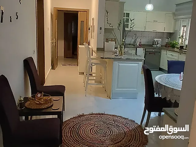 200 m2 4 Bedrooms Apartments for Sale in Tripoli Al-Serraj