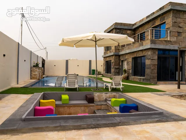 3 Bedrooms Chalet for Rent in Jordan Valley Al Rama
