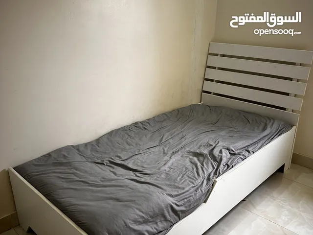 Single bed cot with mattress