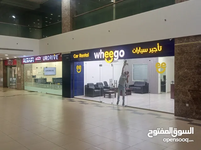 خطاط الحارثي تفصيل وتركيب كافة اللوحات الإعلانية سعر المتر 28دينار