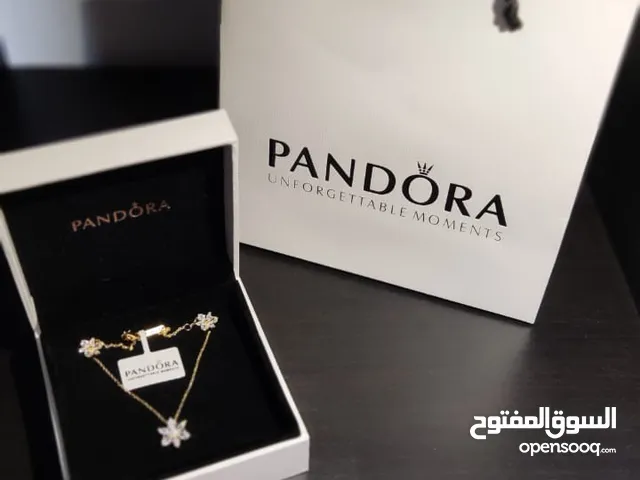 Orginal Pandora set Necklace with earrings silver 925 with 14k Gold-plated, new set (unwanted gift)