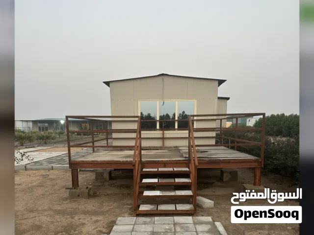 للبيع دكة أو تراس حديد خارجي
