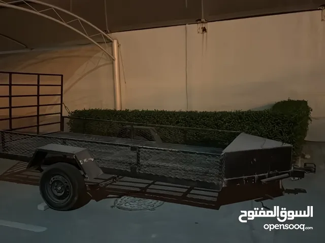 عندي قالوصه للبيع تشل دراجه وحده كبيره رابتر و وحده تسعين cc بس يبالها ليتات و تسجيل