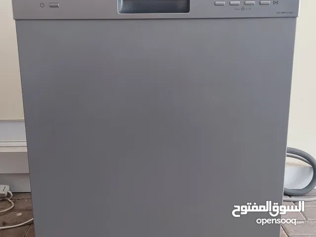 We have a almost unused Dishwasher only used for 3 months. very clean and in a new condition.
