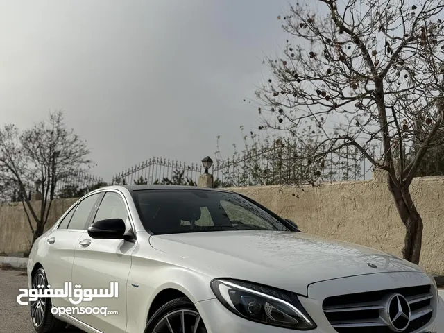 Mercedes C350e