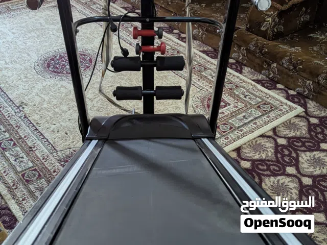 جهاز مشي رياضي متعدد الوظائف