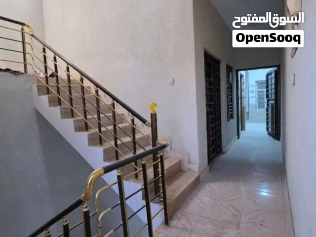 117 m2 2 Bedrooms Apartments for Rent in Basra Jaza'ir