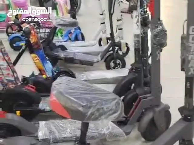 اسكوترات كهربائي ودرجات كهربائي ودرجات هوائيه جديده في عجمان حي الروضه