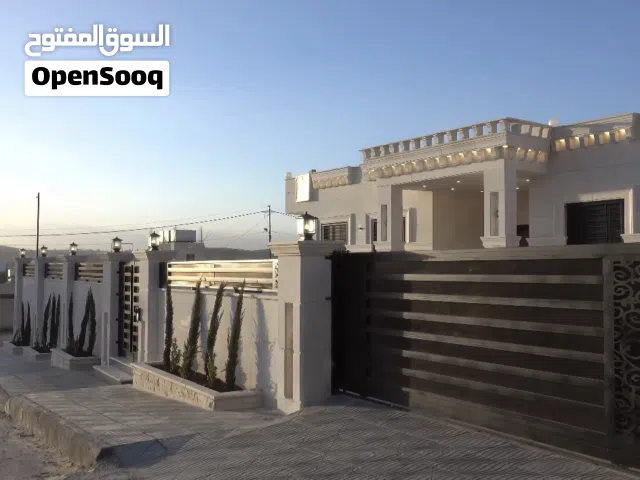 340 m2 4 Bedrooms Villa for Sale in Amman Al-Baida