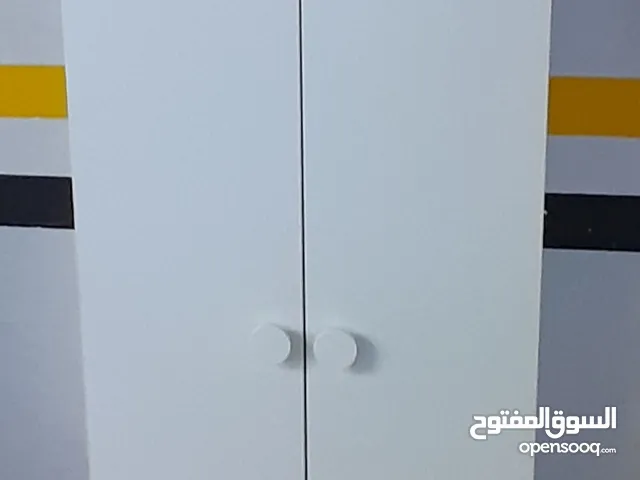 خزانه شبه الجديده للبيع