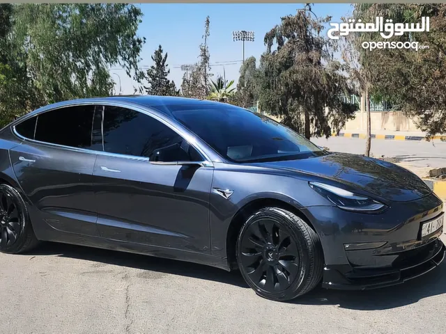 Used Tesla Model 3 in Zarqa