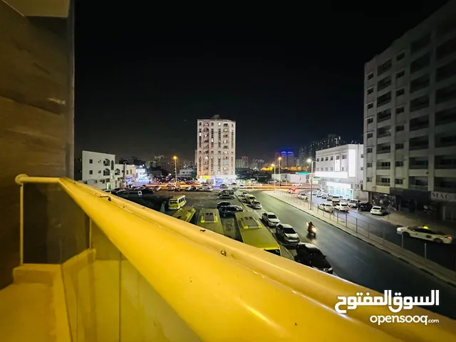 G2-شقة VIP غرفتين وصالة فرش فاخر شاملة الفواتير للإيجار الشهري عجمان النعيمية شارع الكويت