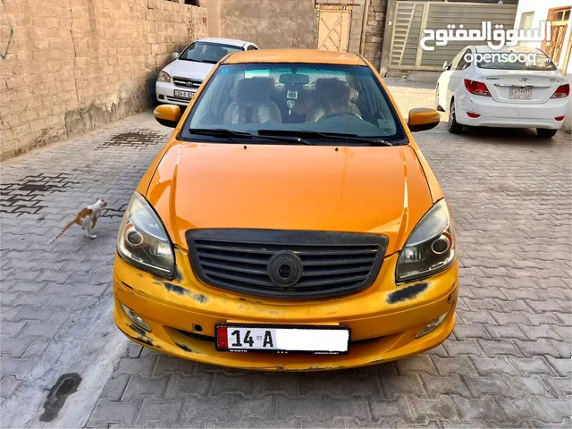 السلام عليكم جيلي موبل 2012 سنوية ورقم انكليزي تنتهي 2030 متوفر علا رقم أسفل مكاني ابو الخصيب