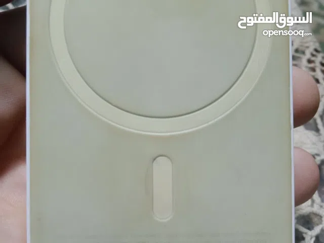 ماك بوك  ابل
