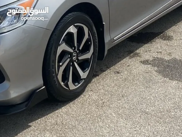 Michelin 17 Tyre & Rim in Muscat