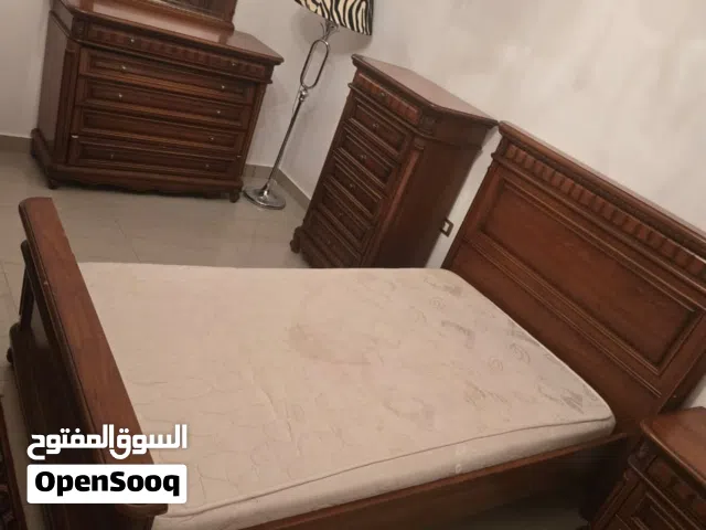 دولاب مهني ودار نوم فردية كاملة بدولابها