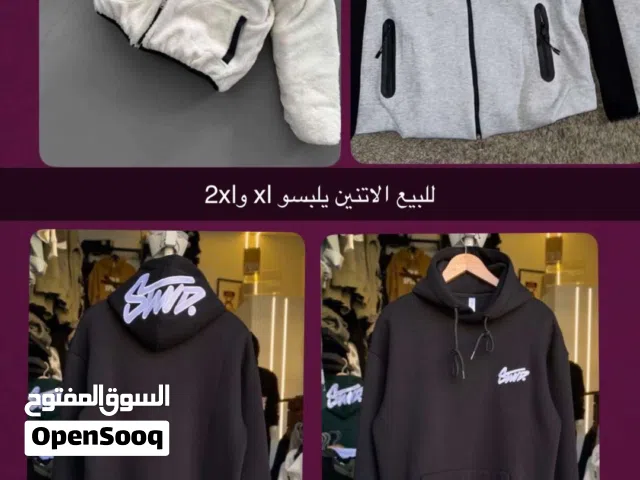 للبيع جواكيت جديده للبيع جاكيت نايك تك رمادي في اسود مقاس xl ويلبس2xl وللبيع جاكيت نايك دبل فيس xl و