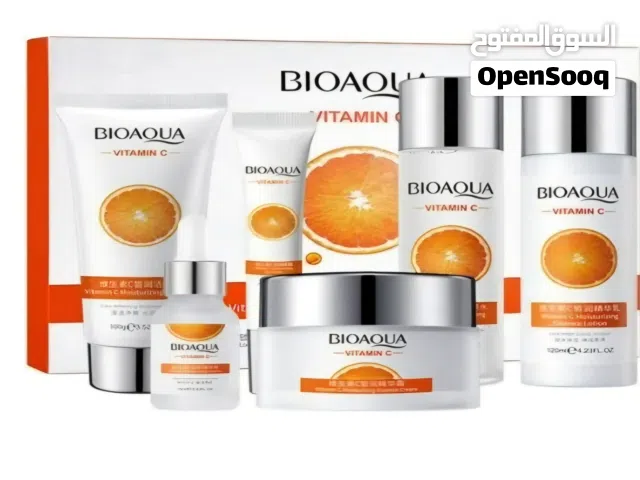 مجموعة فيتامين سي للغناية بالبشرة